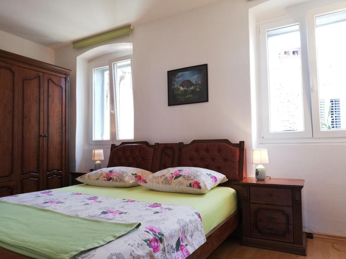Apartment R&M PUY מראה חיצוני תמונה