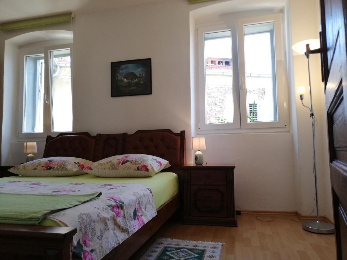 Apartment R&M PUY מראה חיצוני תמונה